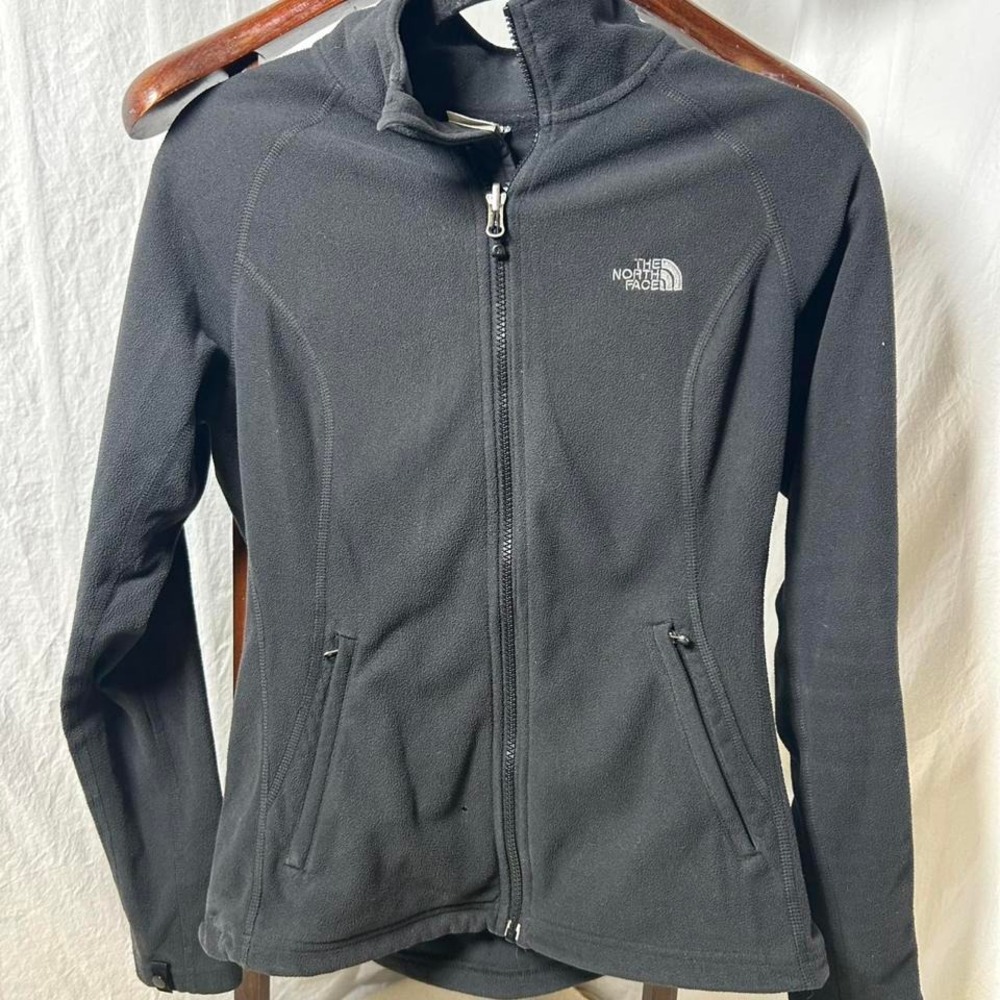 The North Face Sweater Women's Medium Black TKA 200 Jacket Outdoor Hiking Fleece